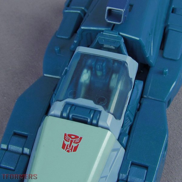 TFormers Titans Return Deluxe Blurr And Hyperfire Gallery 100 (100 of 115)